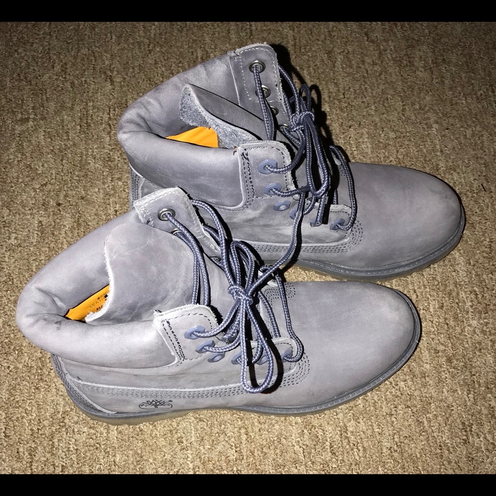 NWOT! Colored Timberland
